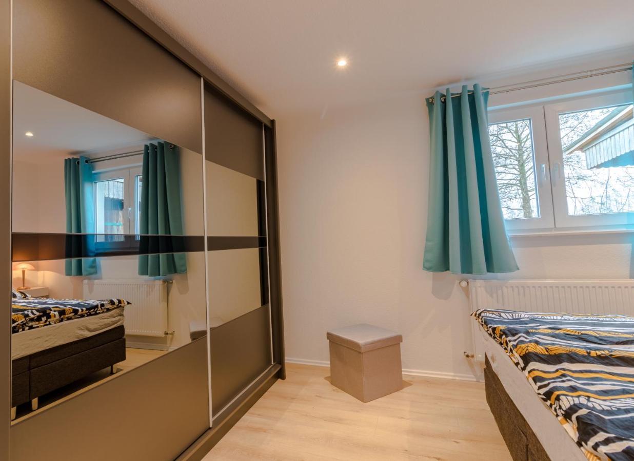 Moderne Ferienwohnung Mit Komfort Und Extras - Ideal Fuer Fahrradfahrer ยีเวอ ภายนอก รูปภาพ